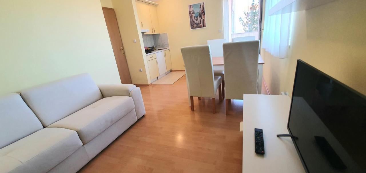 Apartments Oaza, Vrsi Mulo Εξωτερικό φωτογραφία